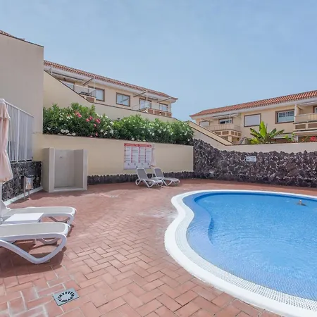 Lovely With Pool In Apartment Chayofa