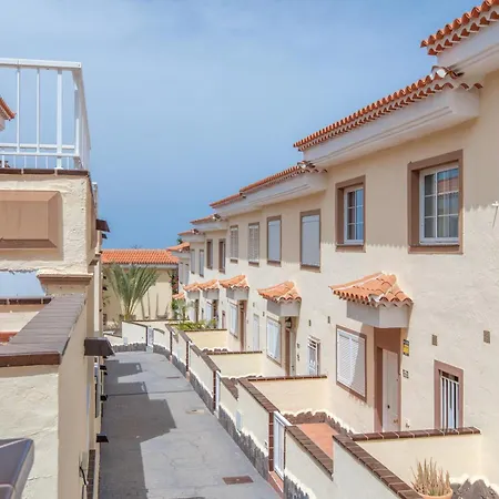 Apartment Lovely With Pool In Chayofa