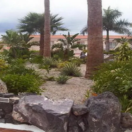 Lovely With Pool In *